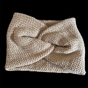 Elegant Tan Knitted Headband
